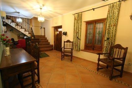 Hostal Cruz Verde Navalcarnero Exterior photo